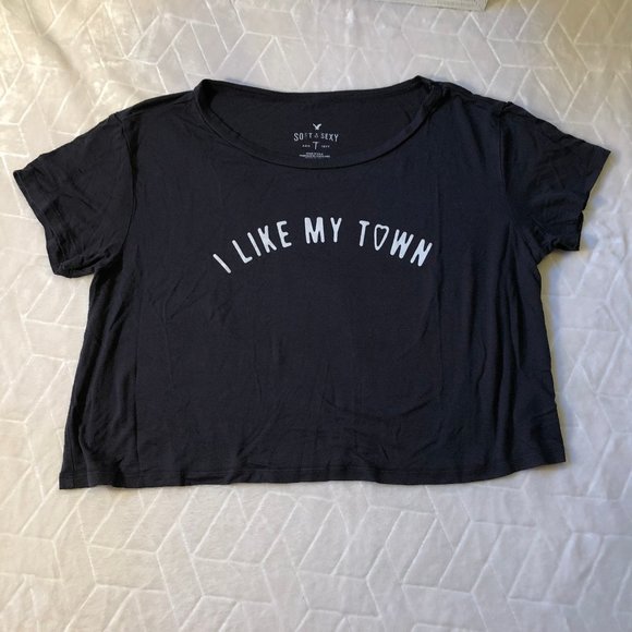 π3 for $15π "I Like My Town" Graphic Cropped Tee - Picture 1 of 9